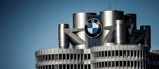 BMW weiht neues Werk in China ein