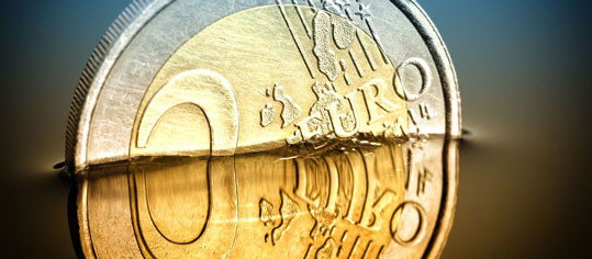 EZB-Chefvolkswirt Lane warnt vor Lohn-Preis-Spirale