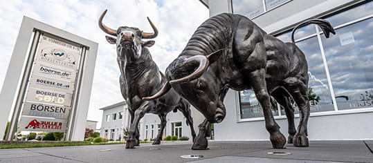 Aktien Frankfurt: Deutliche Kursgewinne - Dax lässt 14 000 Punkte hinter sich